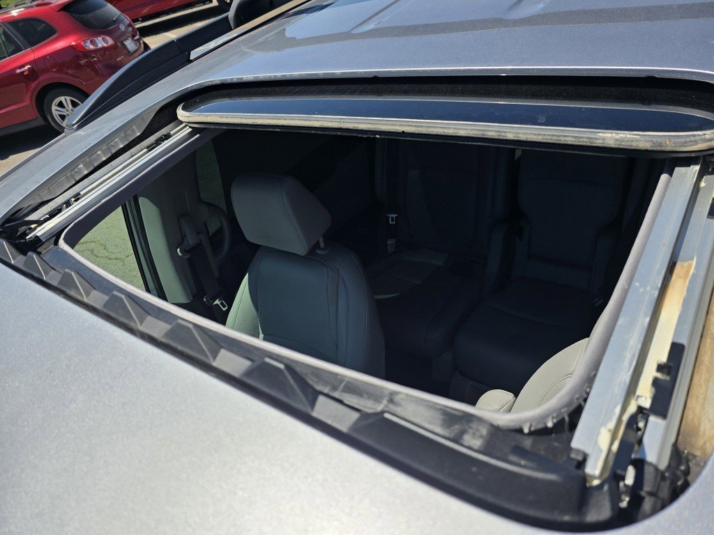 2020 Honda Odyssey EX-L photo 2