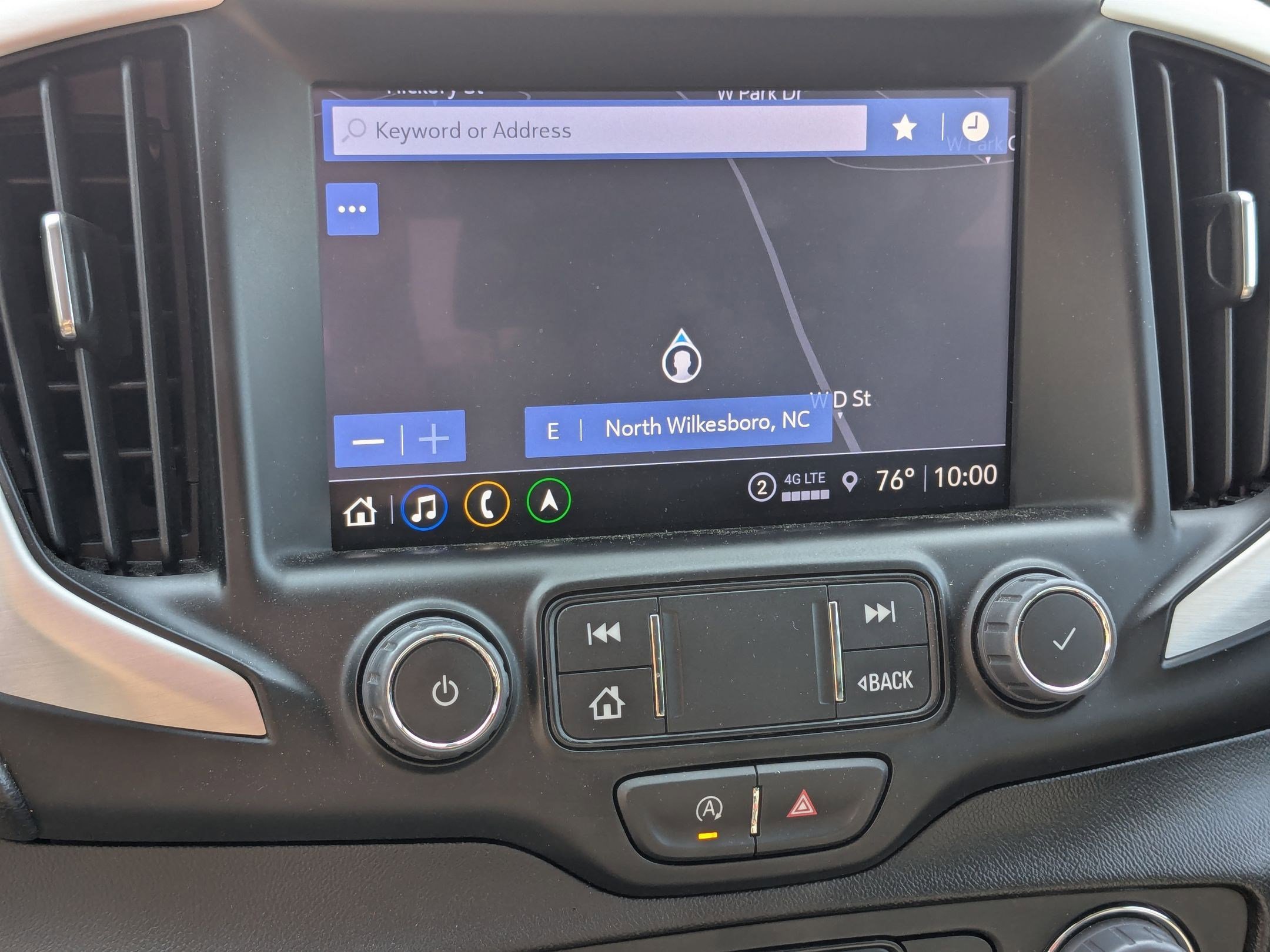 2024 Gmc Terrain SLT photo 25