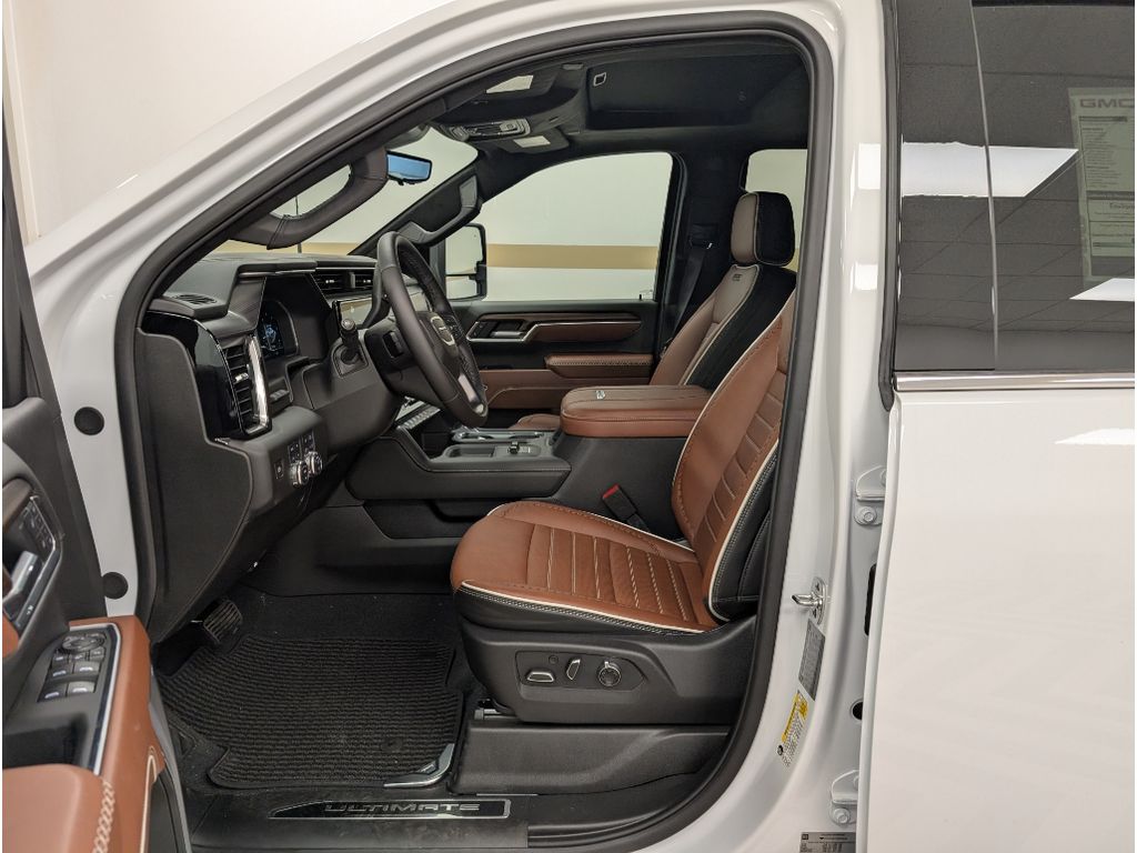 2025 Gmc Sierra 2500 HD Denali Ultimate photo 3