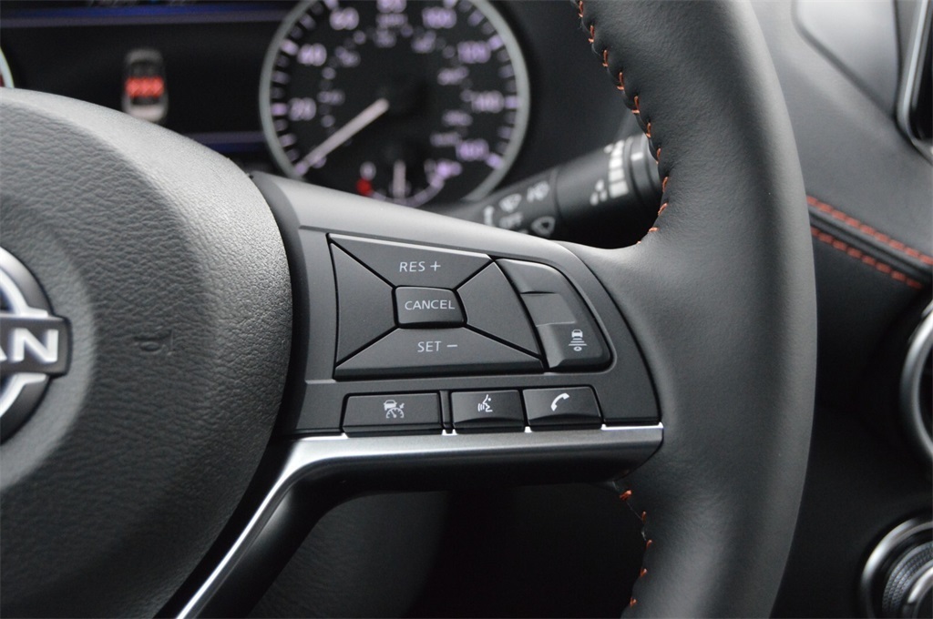 2025 Nissan Sentra SR photo 27