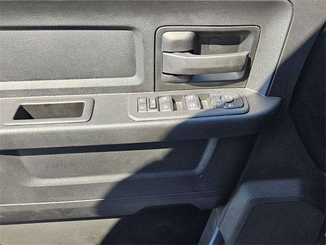 2026 Ram 3500 Tradesman photo 28