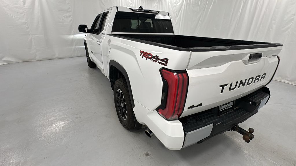 2023 Toyota Tundra SR5 photo 4