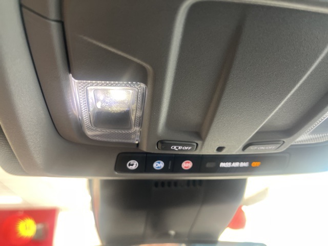 2024 Chevrolet Silverado 1500 photo 16