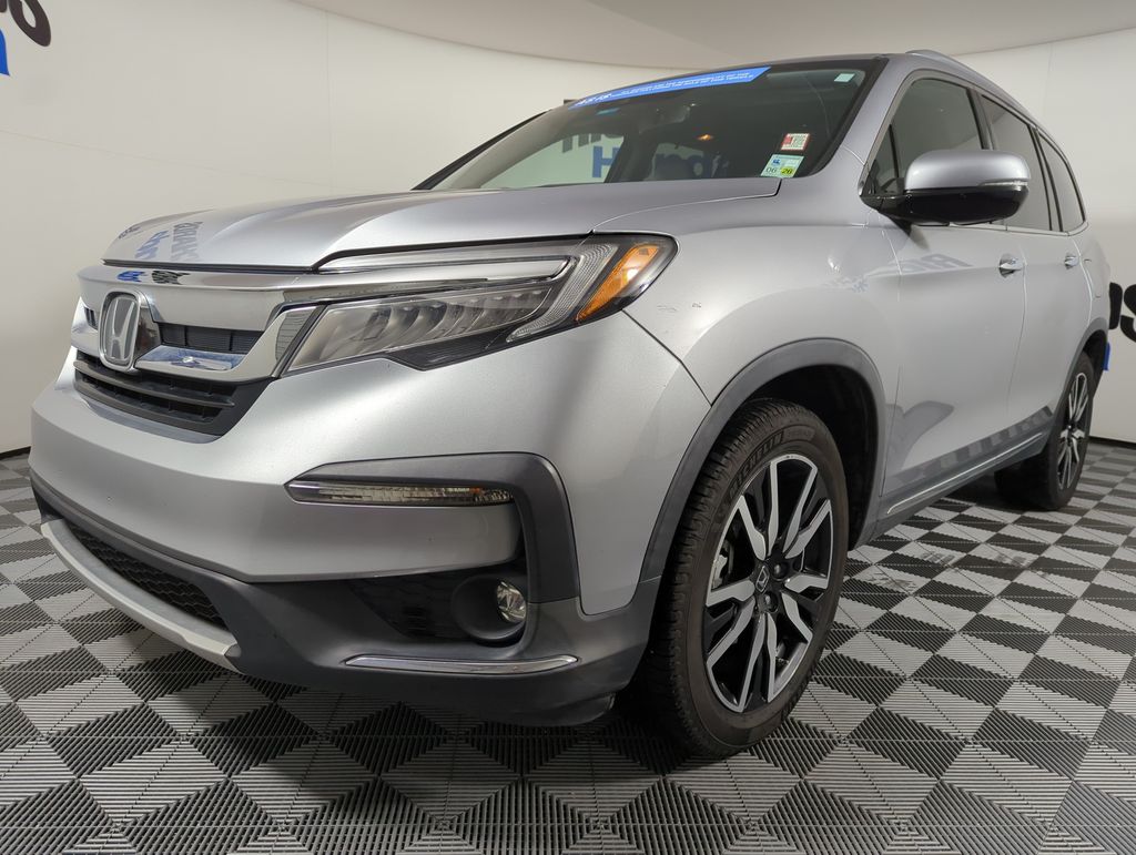 2021 Honda Pilot Elite's photo