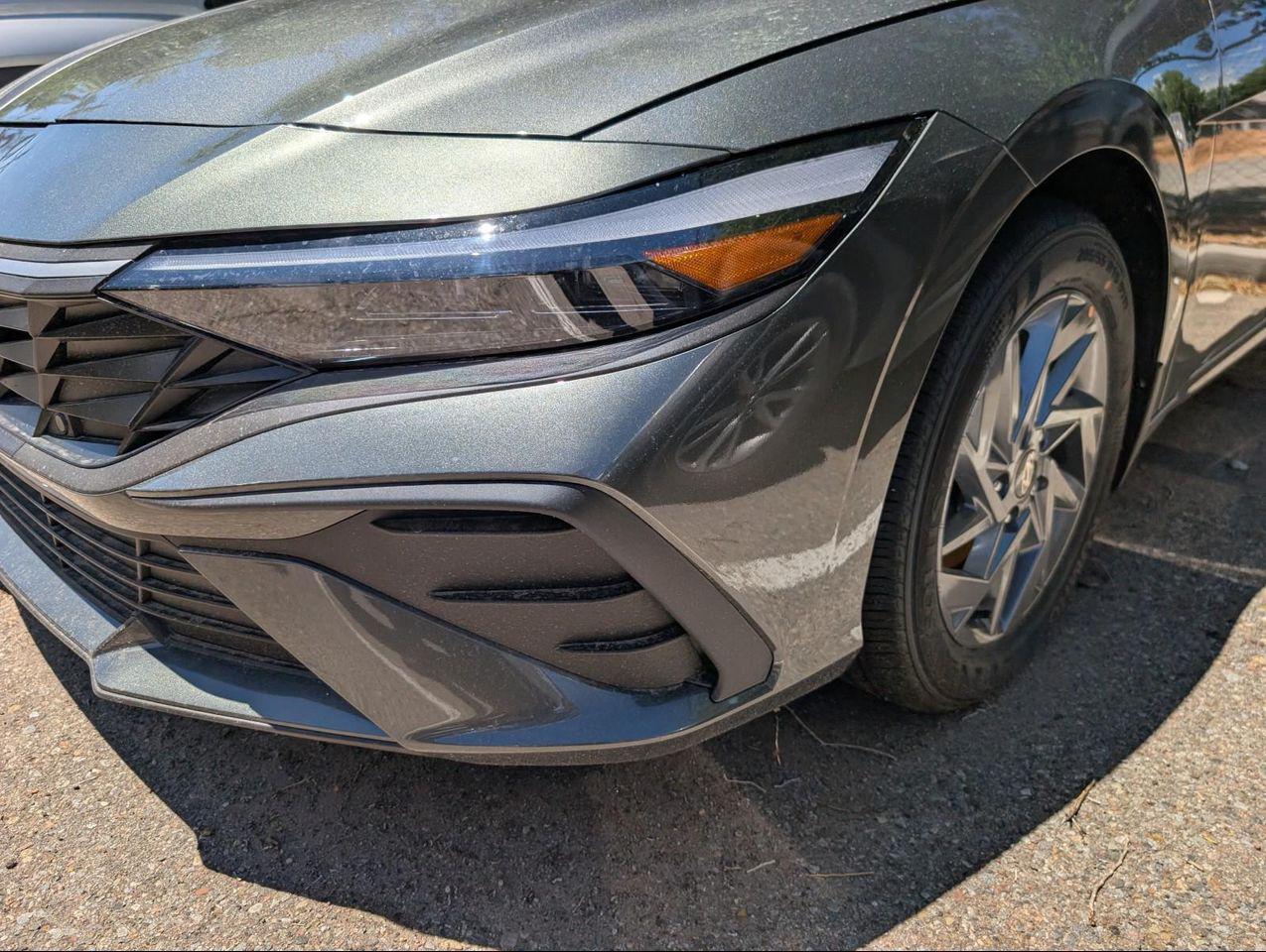 2025 Hyundai Elantra Hybrid Blue photo 2