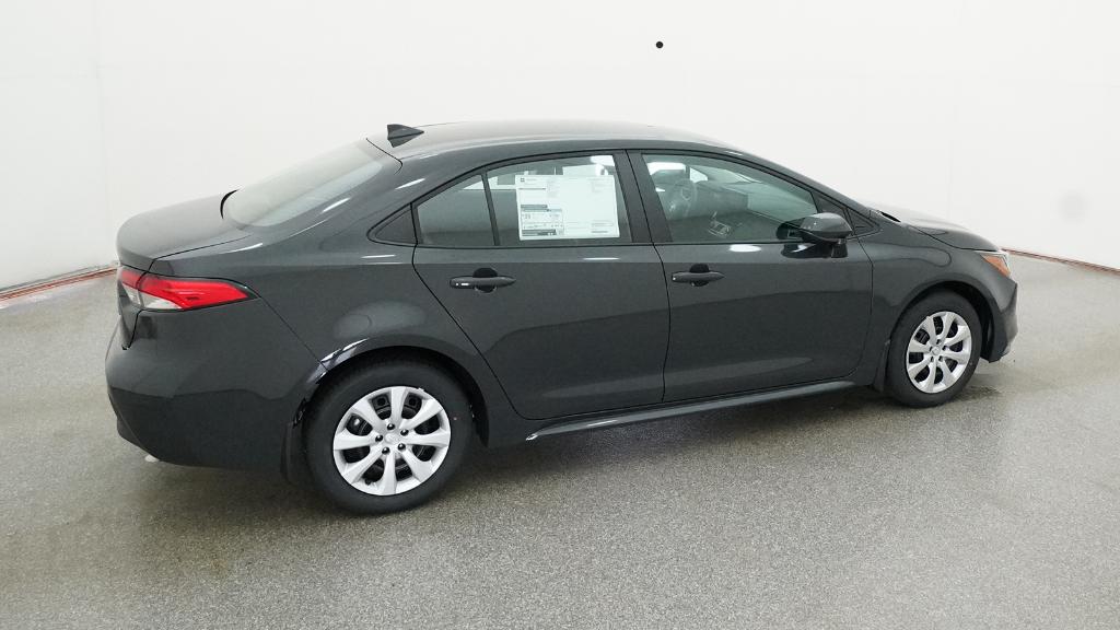 2026 Toyota Corolla LE photo 23