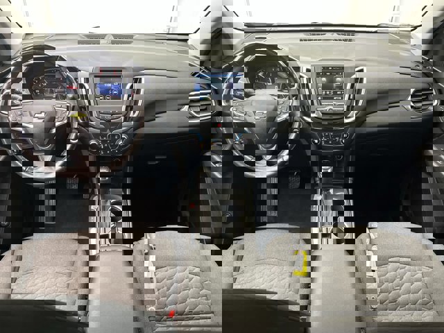 2019 Chevrolet Equinox LT photo 4