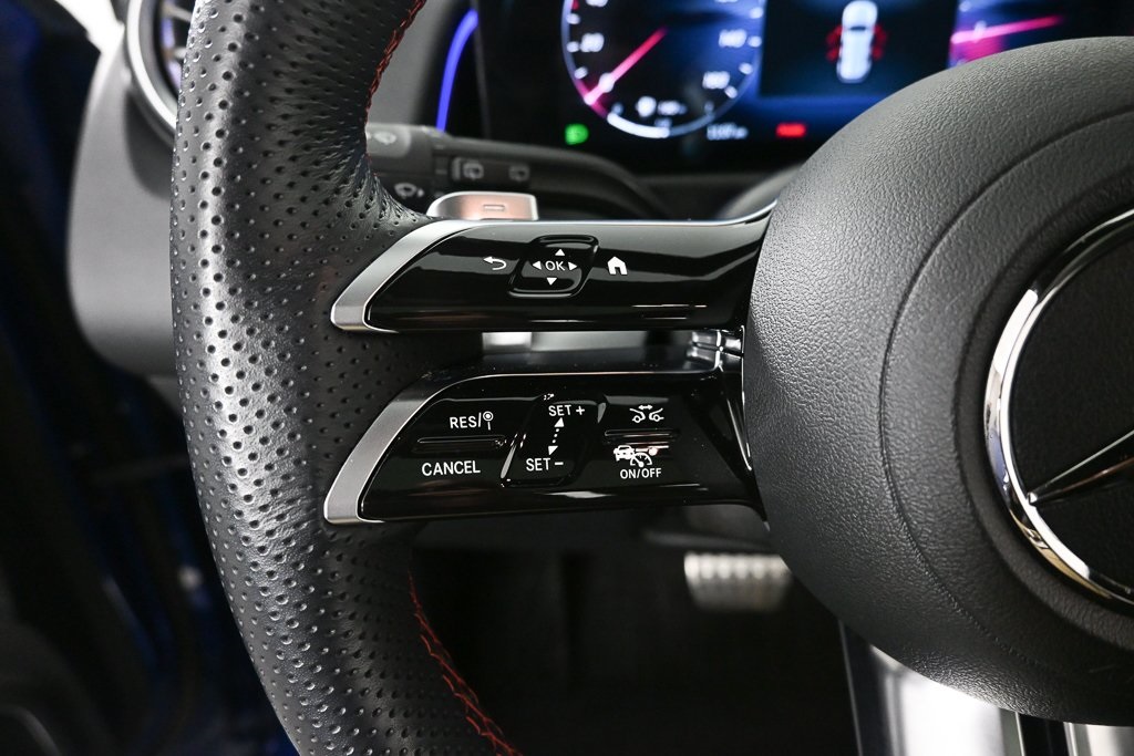 2024 Mercedes Benz GLB 250 4MATIC photo 9
