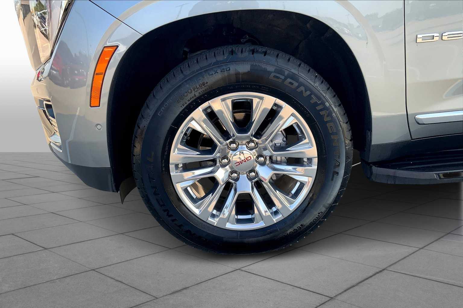 2025 Gmc Yukon Denali photo 19