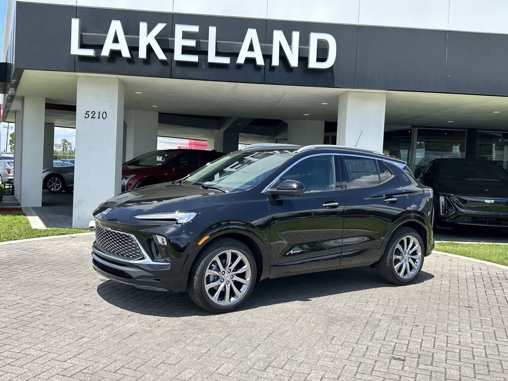 2026 Buick Encore GX Avenir photo 2