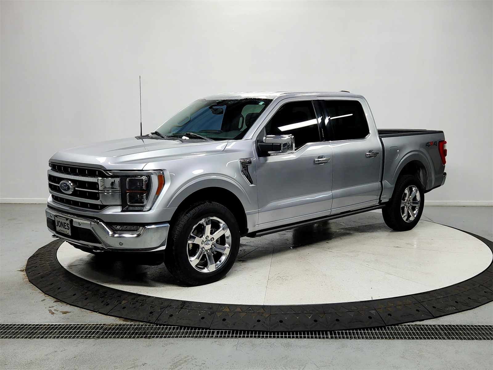2023 Ford F-150 Lariat photo 3