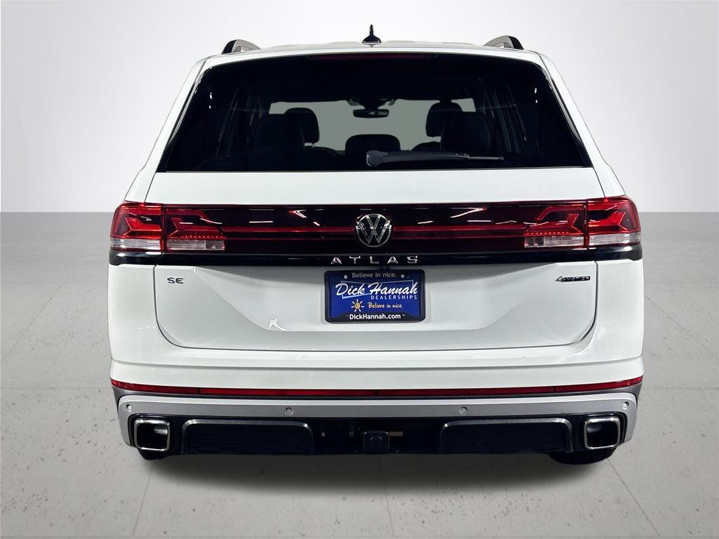 2024 Volkswagen Atlas Peak Edition SE Technology photo 7