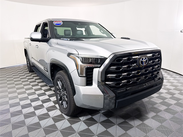 Used 2022 Silver Toyota Platinum image 1
