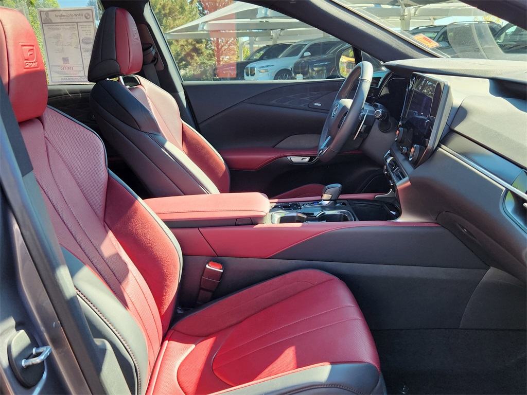 2023 Lexus RX 500h F SPORT Performance photo 16
