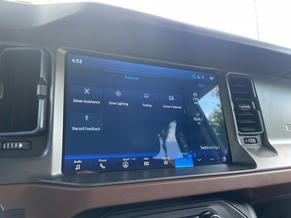 2024 Ford Bronco Outer Banks photo 12