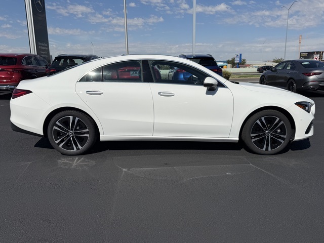 2025 Mercedes Benz CLA 250 4MATIC photo 9