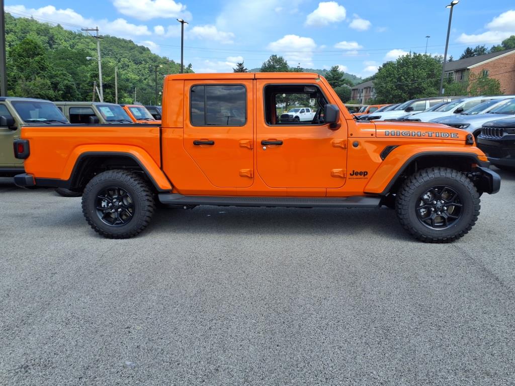 2025 Jeep Gladiator Sport photo 2