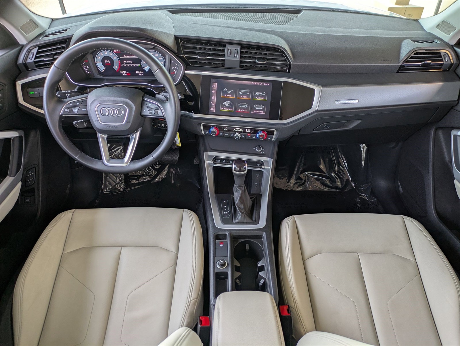 2022 Audi Q3 S line Premium photo 7