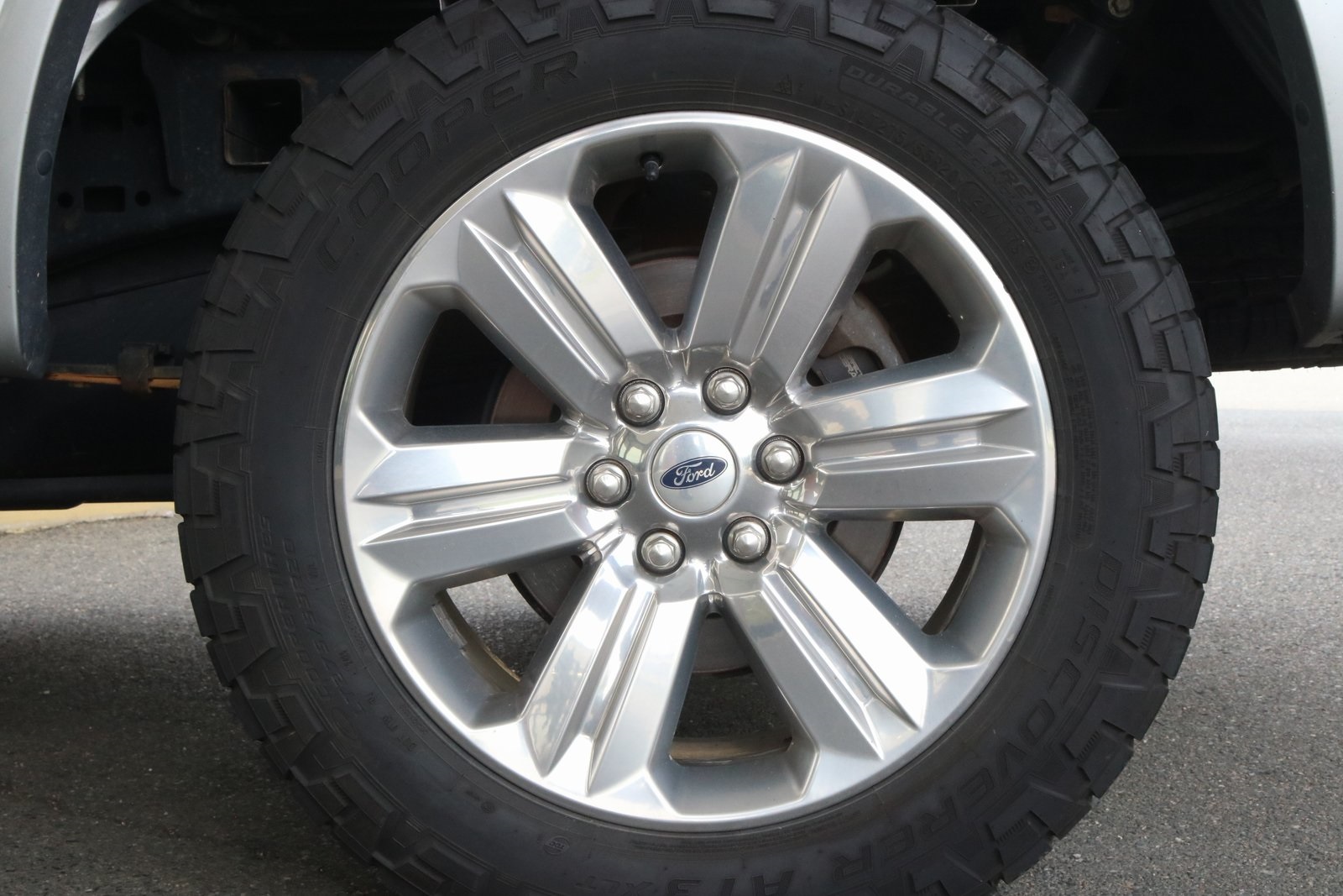 2020 Ford F-150 Lariat photo 5