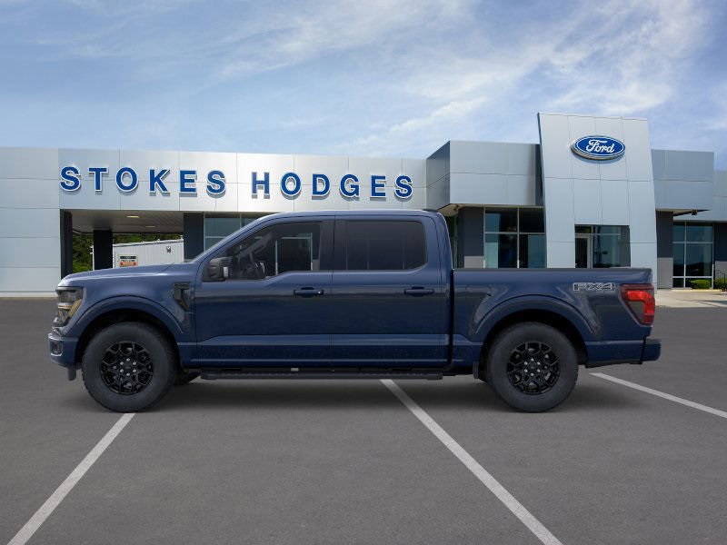 2025 Ford F-150 XLT photo 3