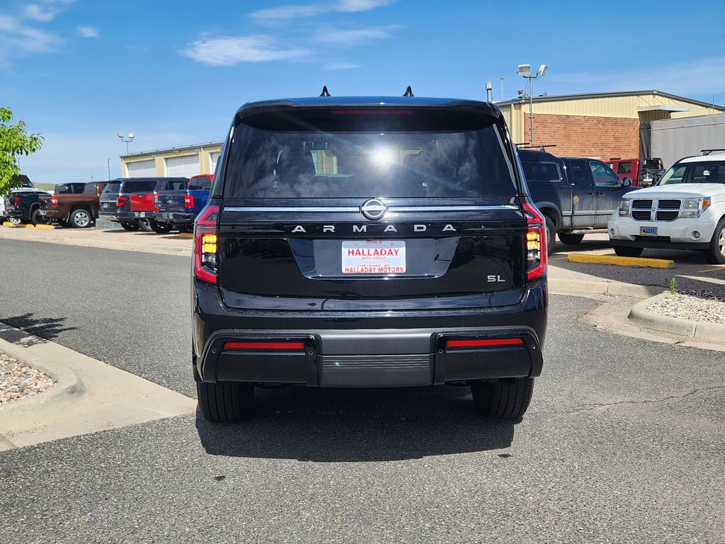 2025 Nissan Armada SL photo 4