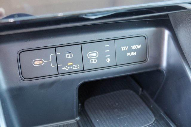 New 2025 Red Hyundai SEL Convenience FWD image 18