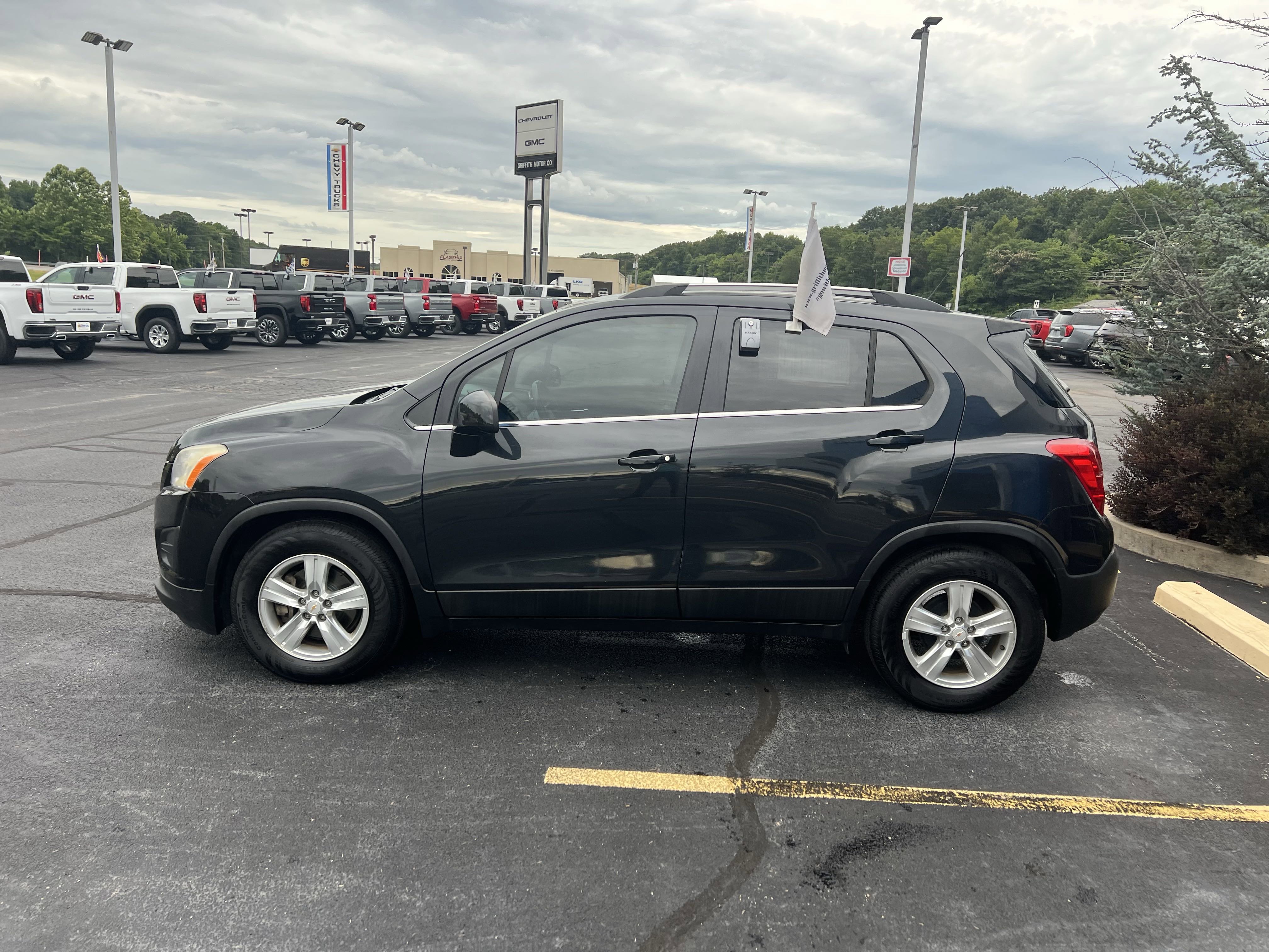 Used 2015 Chevrolet Trax LT with VIN KL7CJLSB0FB231596 for sale in Neosho, MO