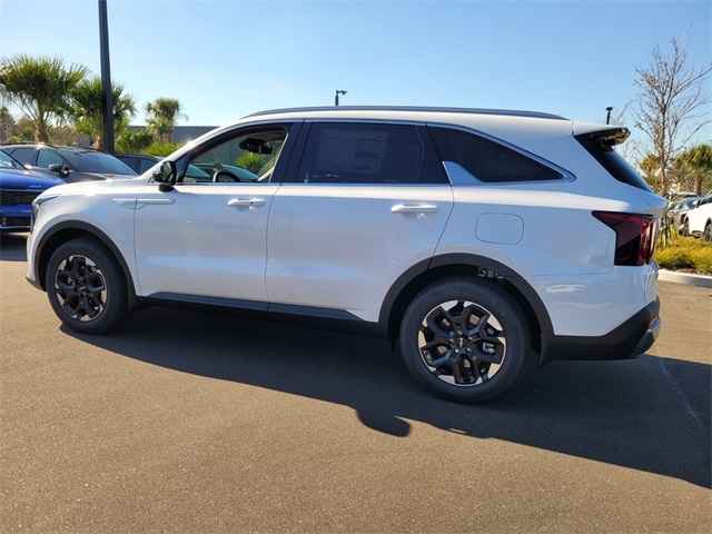 2026 Kia Sorento S photo 3