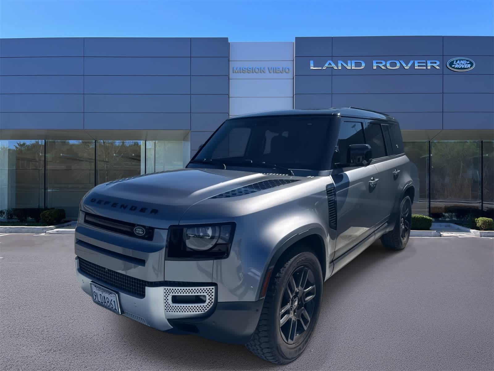 2023 Land Rover Defender S