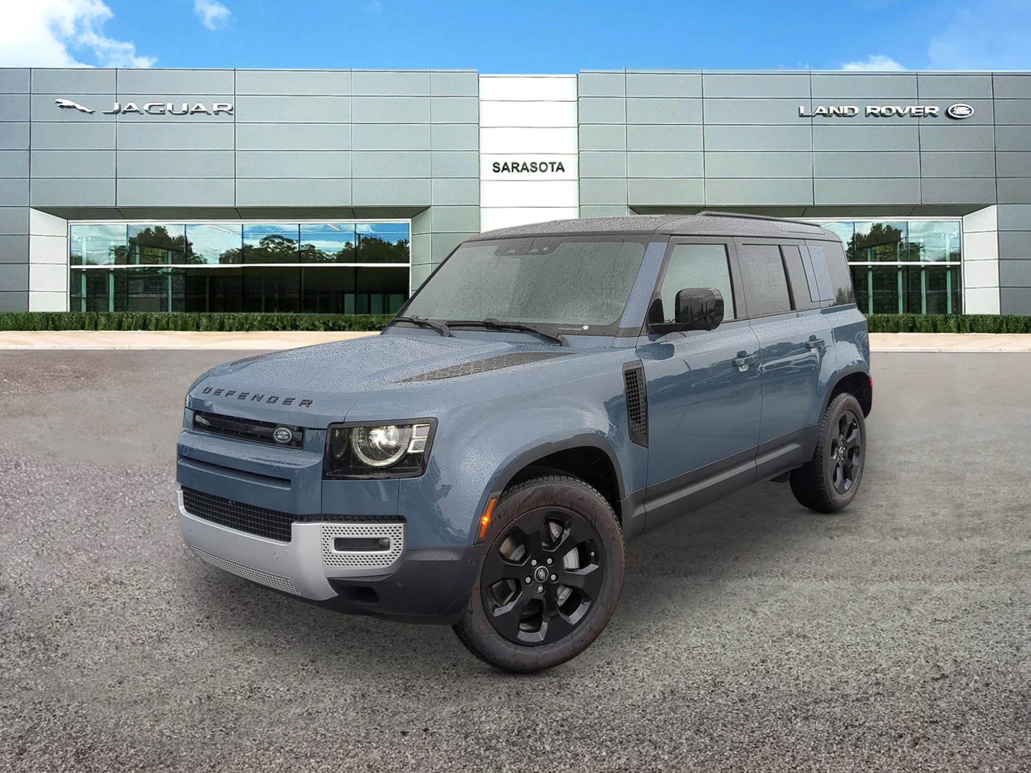 2025 Land Rover Defender S