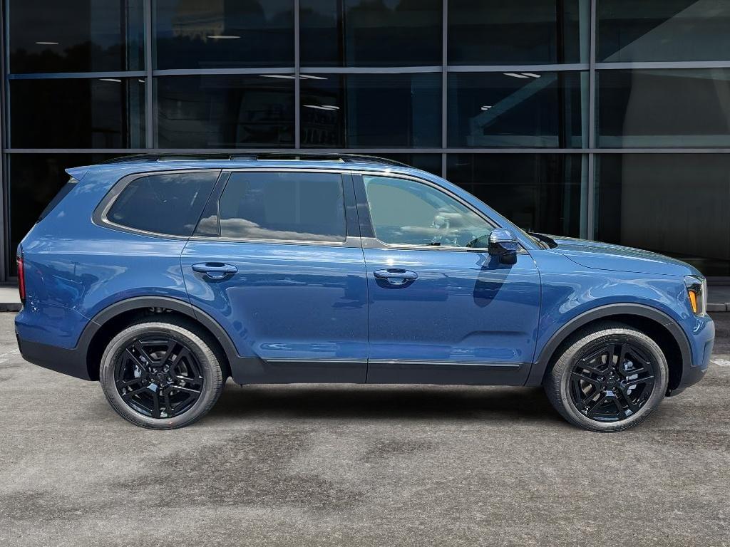 2025 Kia Telluride SX Prestige X-Line photo 2