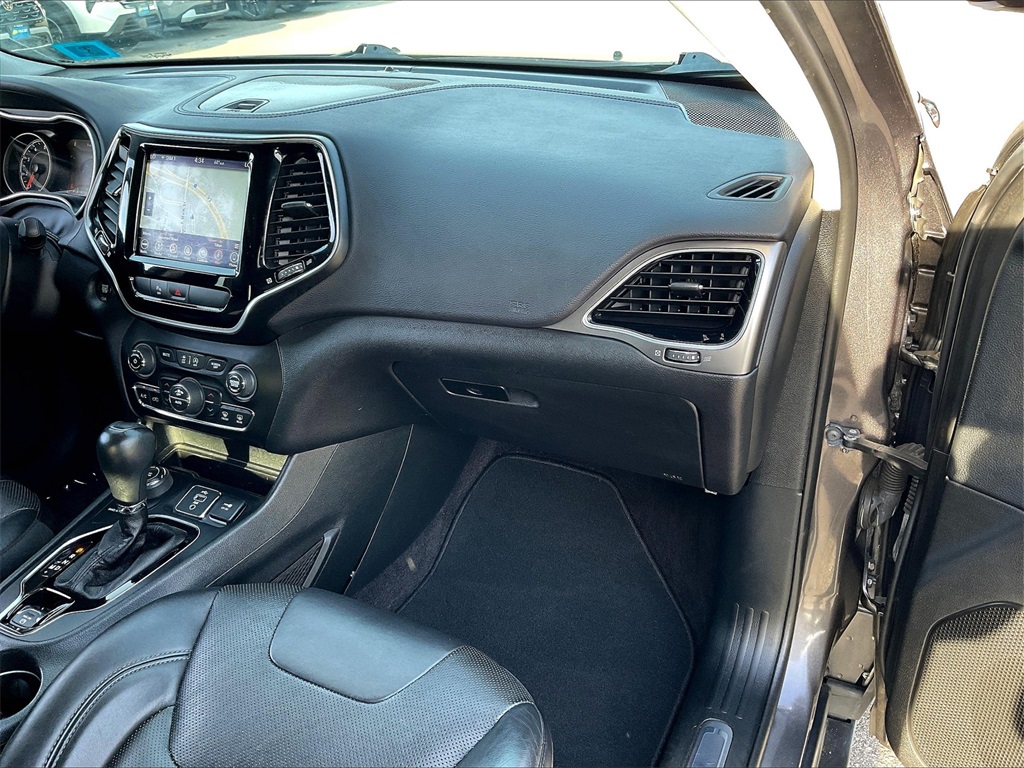 2019 Jeep Cherokee Limited photo 12