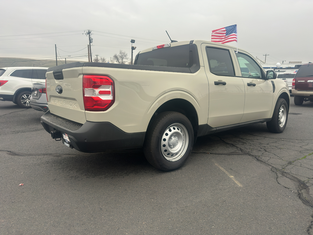 2025 Ford Maverick XL photo 4