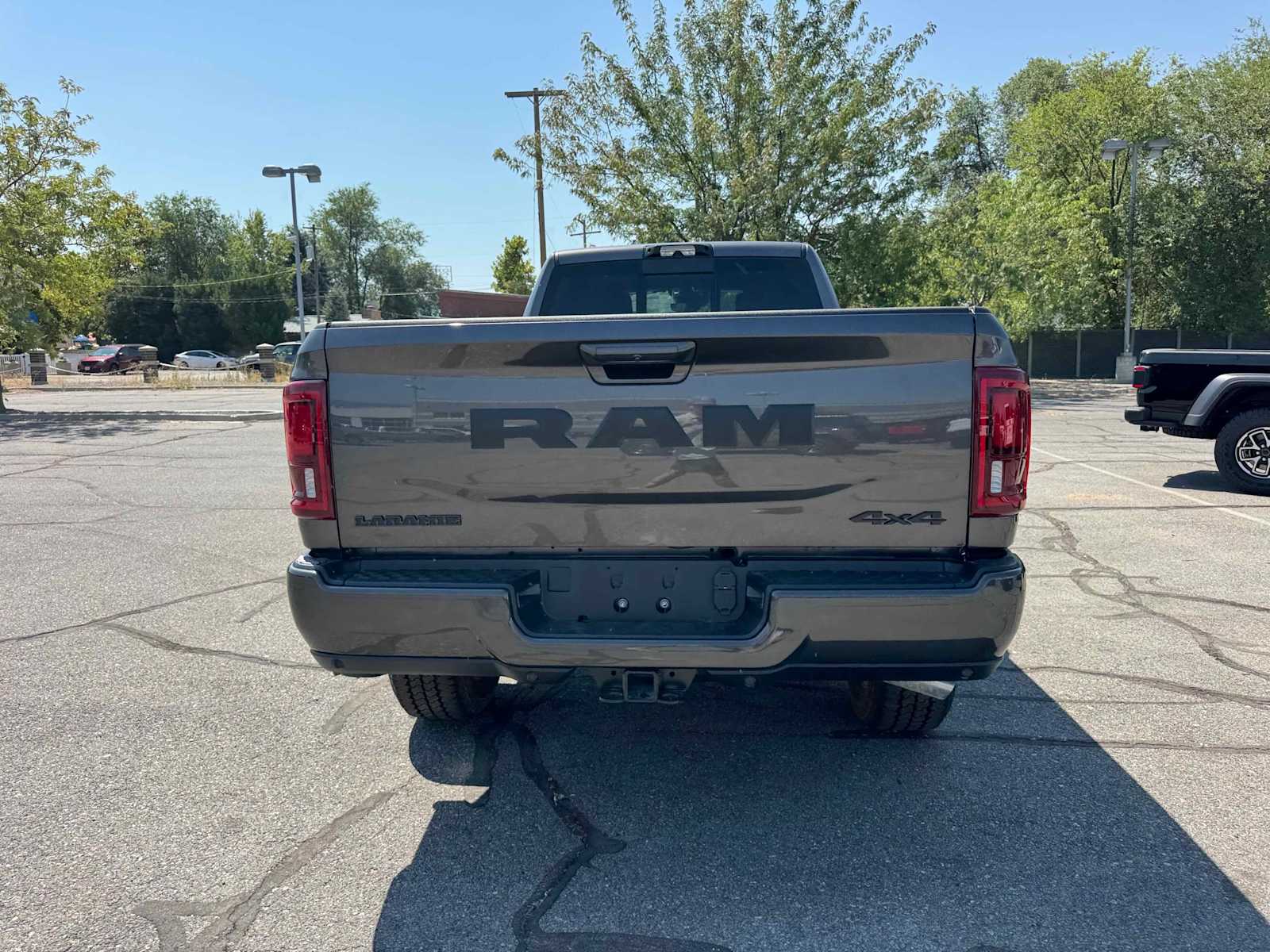 2025 Ram 3500 Laramie photo 4