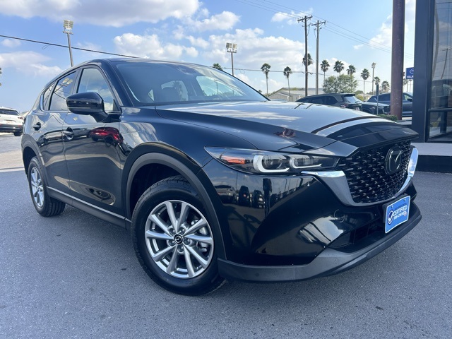 2023 Mazda CX-5 S Preferred package's photo