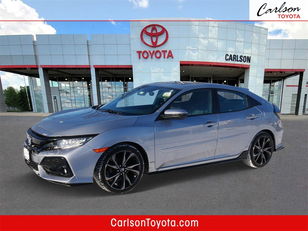 2017 Honda Civic Hatchback Sport Touring's photo