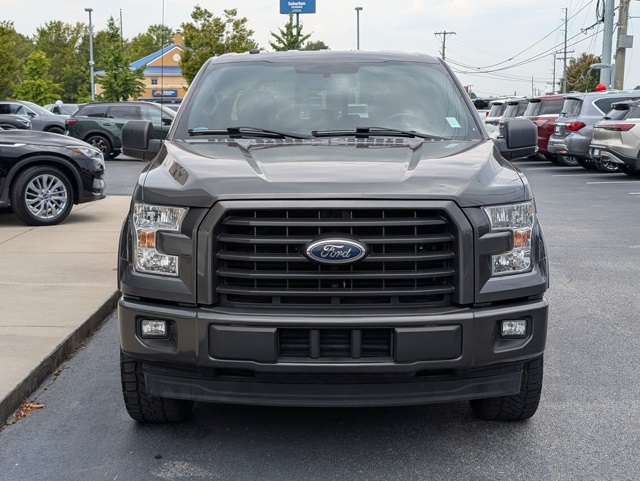 2017 Ford F-150 XLT photo 9