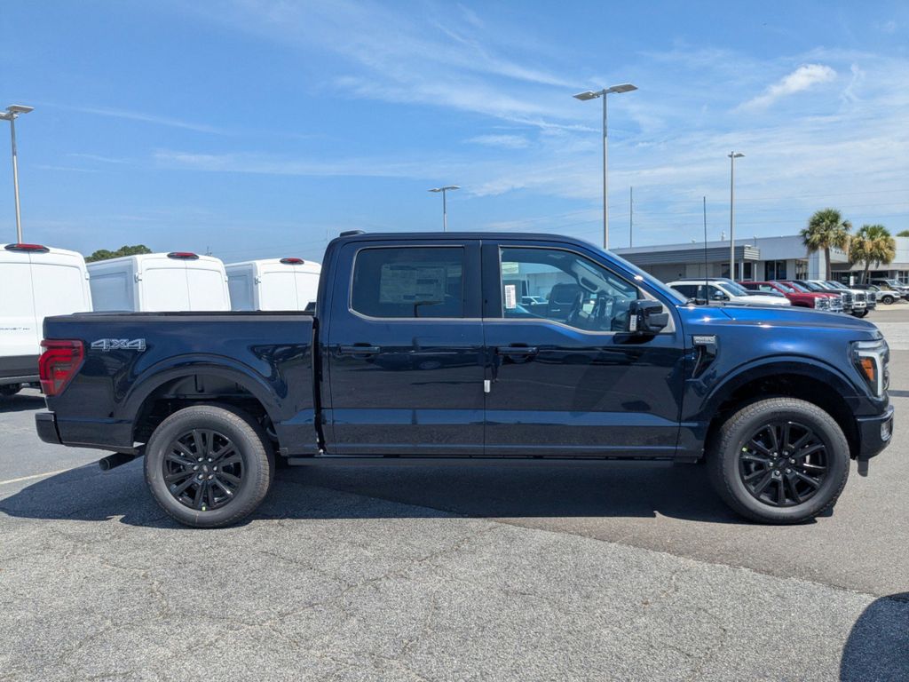 2025 Ford F-150 Platinum photo 2