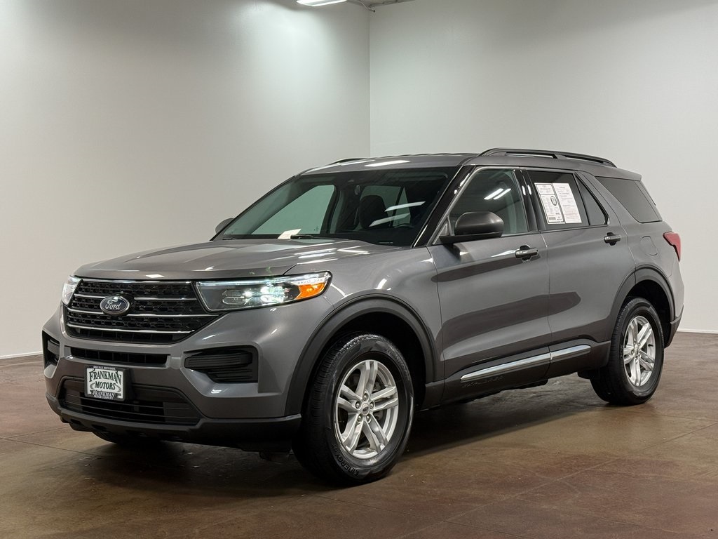 2022 Ford Explorer XLT photo 3