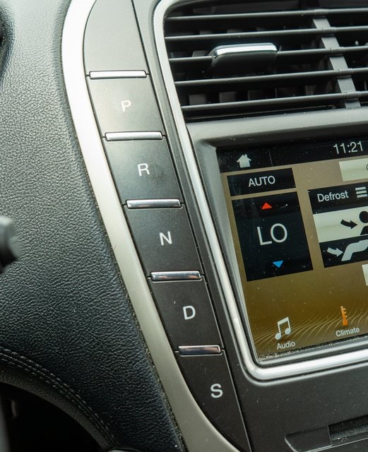 2018 Lincoln MKX Premiere photo 17
