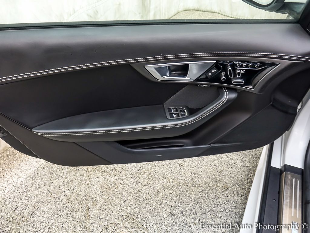 2016 JAGUAR F-TYPE - Image 19