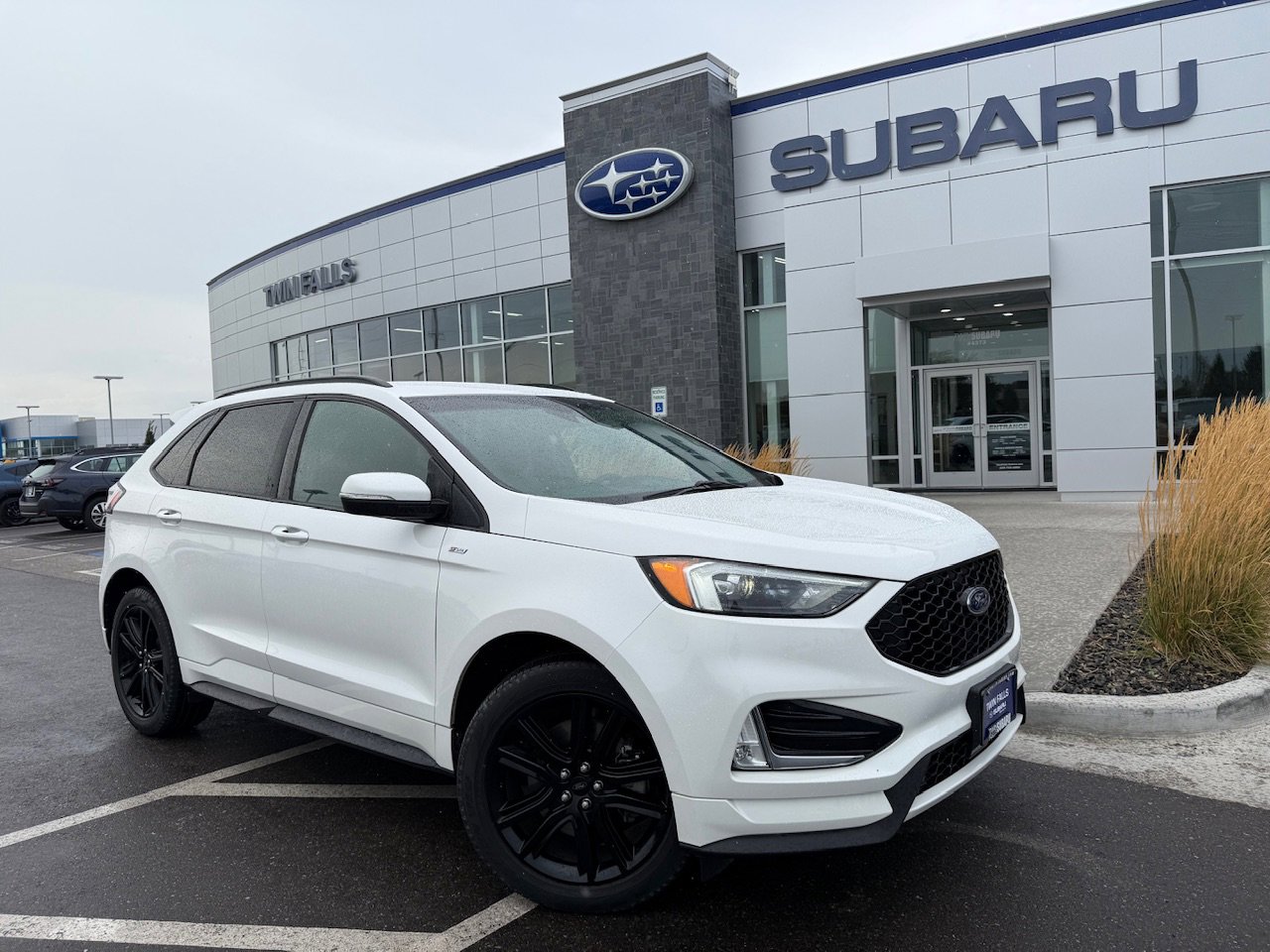 2020 Ford Edge
