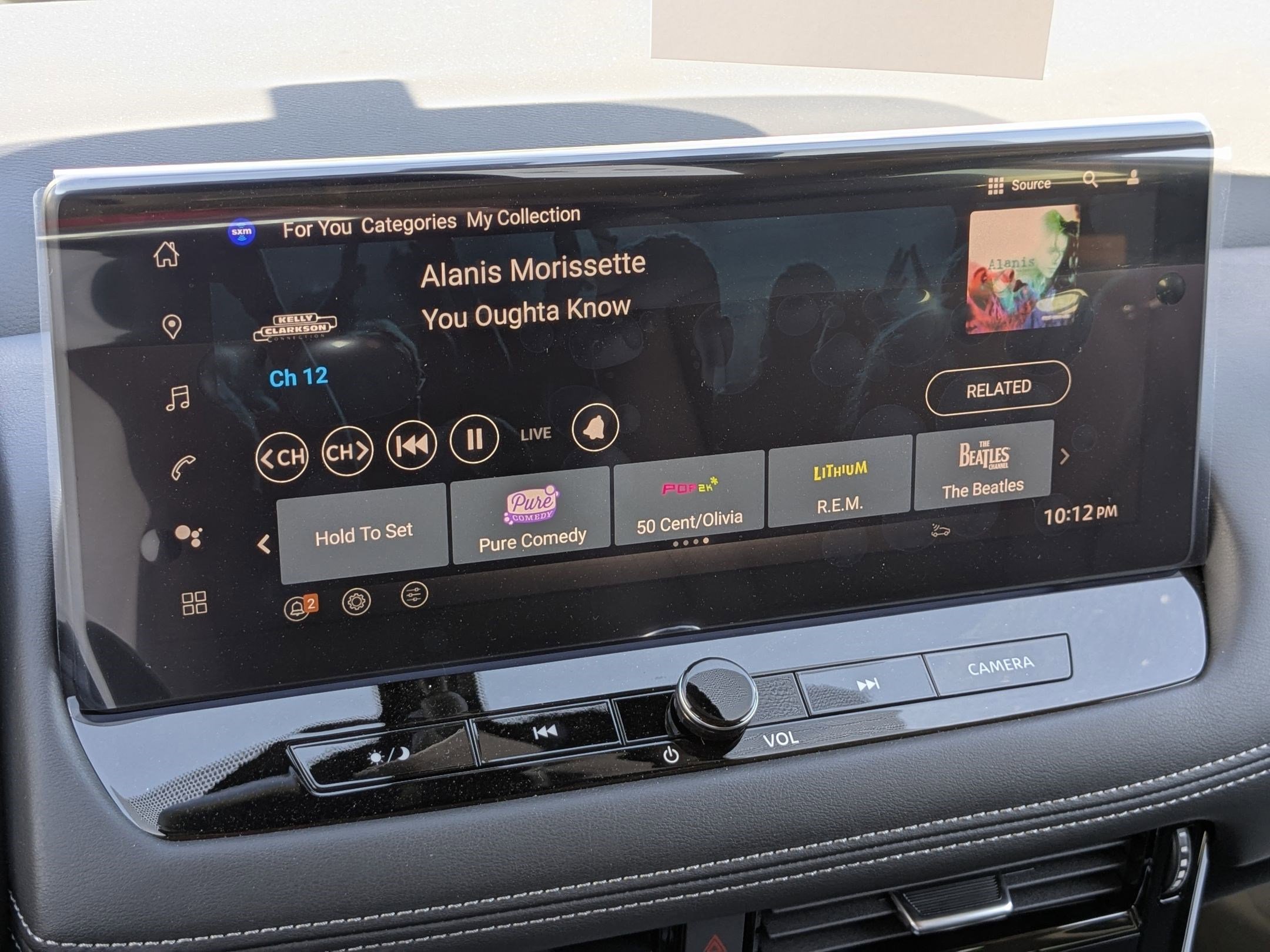2025 Nissan Rogue SL photo 10