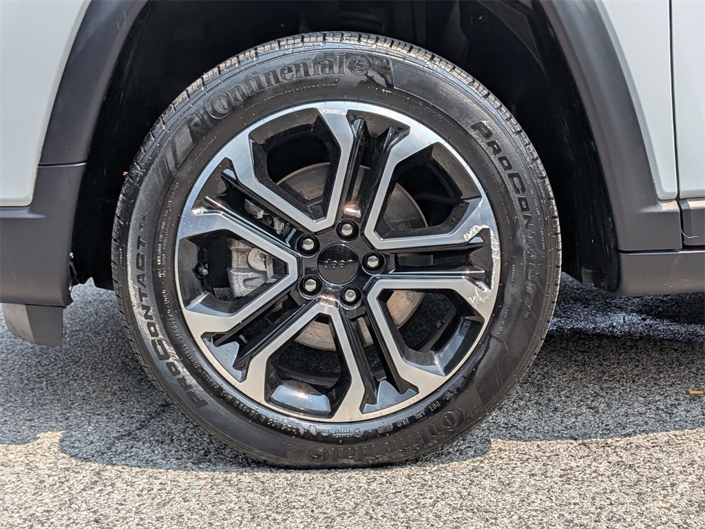 2022 Jeep Compass Limited photo 22
