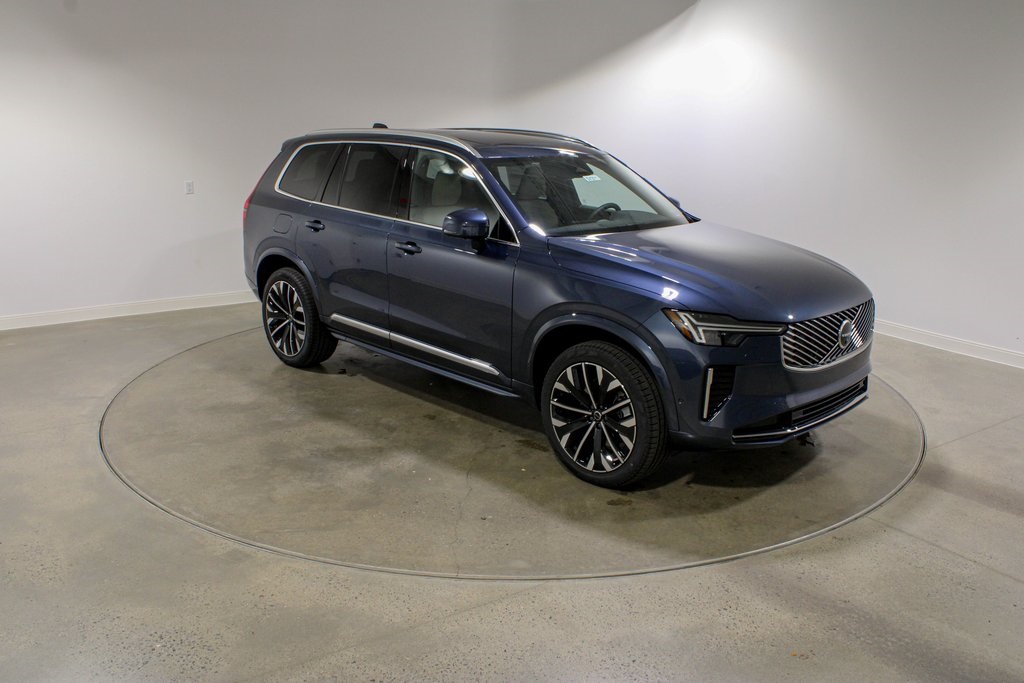 2026 Volvo XC90 B5 Plus photo 7
