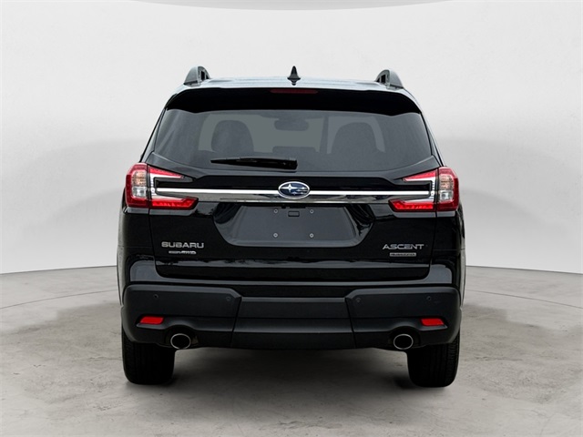 2024 Subaru Ascent Limited photo 3