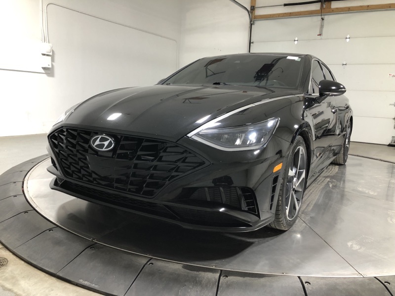 2021 Hyundai Sonata SEL Plus photo 3