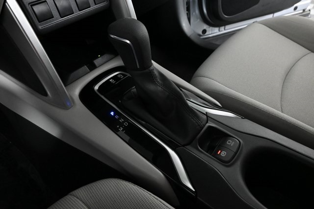 2024 Toyota Corolla Cross LE photo 21