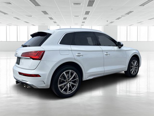 2022 Audi SQ5 Premium Plus photo 4