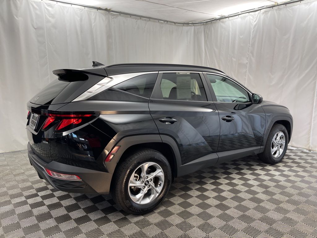 2024 Hyundai Tucson SEL photo 2